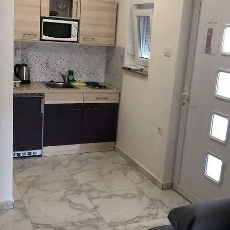 Solaria Apartment Pag Town